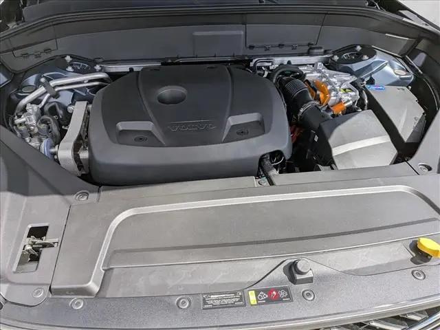 2026 Volvo XC90 Plug-In Hybrid Plus, T8 AWD, Electric/Gasoline, Bright, 7 Seats