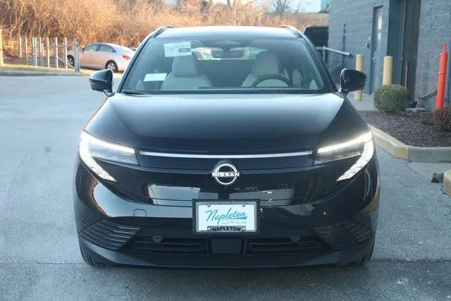 2026 Nissan LEAF PLATINUM+