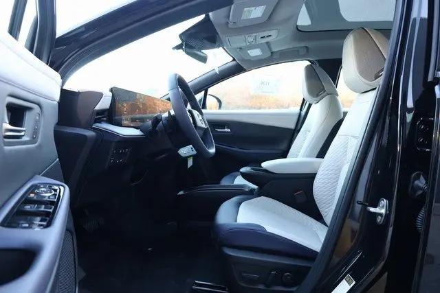 2026 Nissan LEAF PLATINUM+