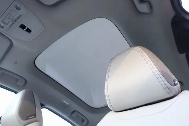 2026 Nissan LEAF PLATINUM+