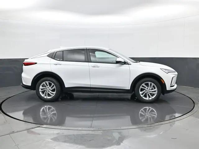 2026 Buick NV Preferred FWD