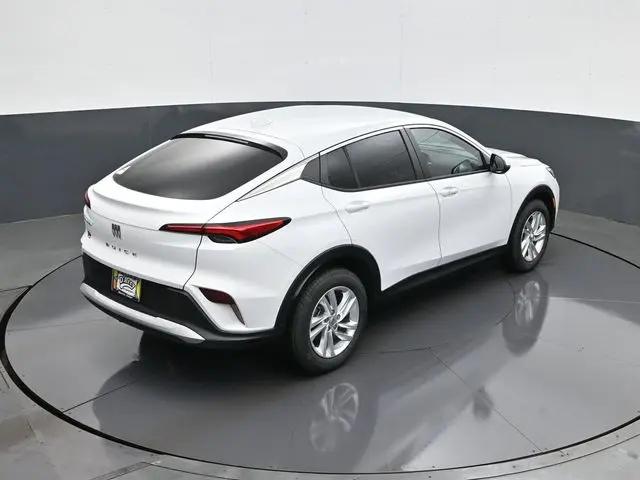 2026 Buick NV Preferred FWD