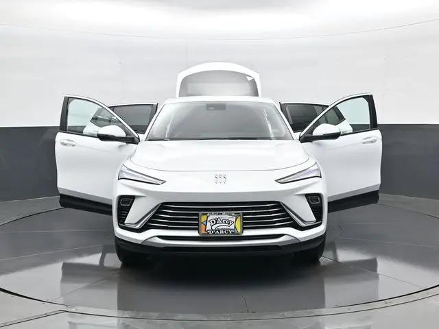 2026 Buick NV Preferred FWD