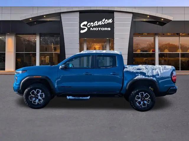 2023 GMC Canyon 4WD Crew Cab Short Box AT4X