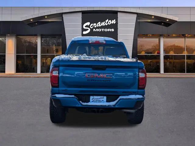 2023 GMC Canyon 4WD Crew Cab Short Box AT4X