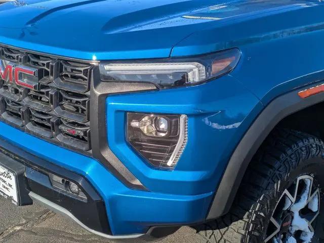 2023 GMC Canyon 4WD Crew Cab Short Box AT4X