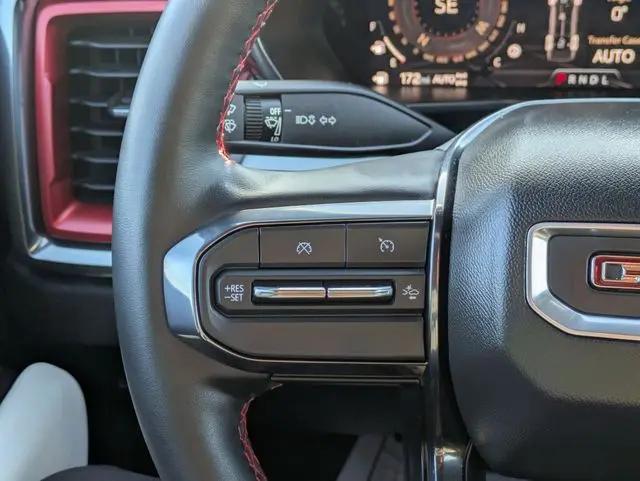 2023 GMC Canyon 4WD Crew Cab Short Box AT4X