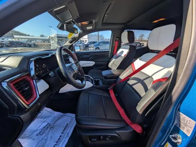 2023 GMC Canyon 4WD Crew Cab Short Box AT4X
