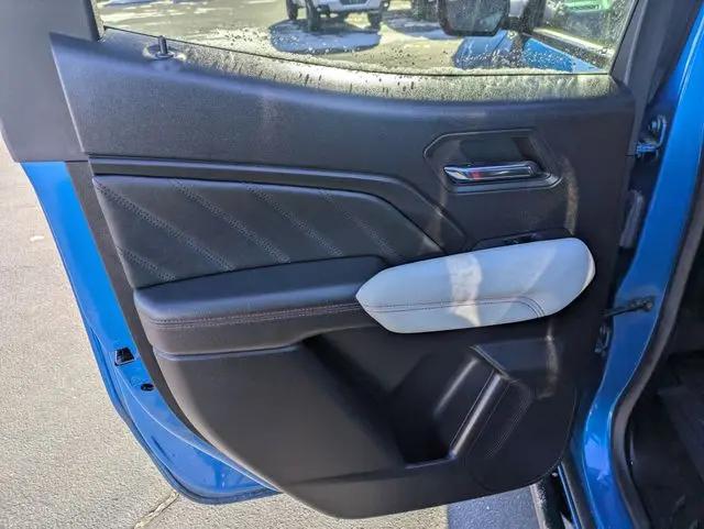 2023 GMC Canyon 4WD Crew Cab Short Box AT4X
