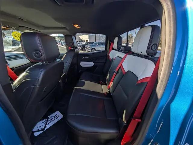 2023 GMC Canyon 4WD Crew Cab Short Box AT4X