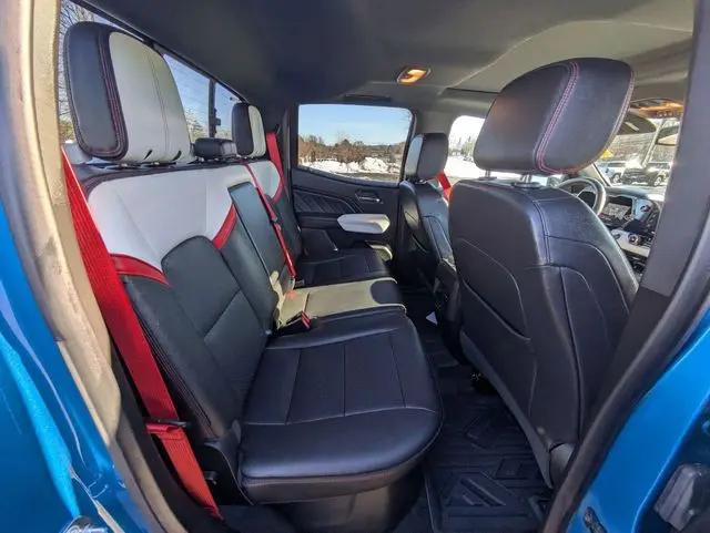 2023 GMC Canyon 4WD Crew Cab Short Box AT4X