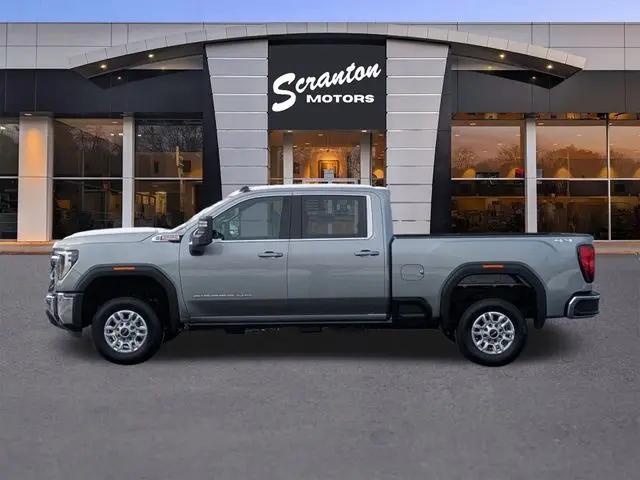 2026 GMC Sierra 2500HD Crew Cab, Standard Bed, SLE, 4WD