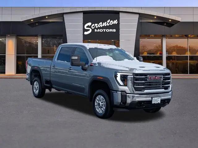 2026 GMC Sierra 2500HD Crew Cab, Standard Bed, SLE, 4WD