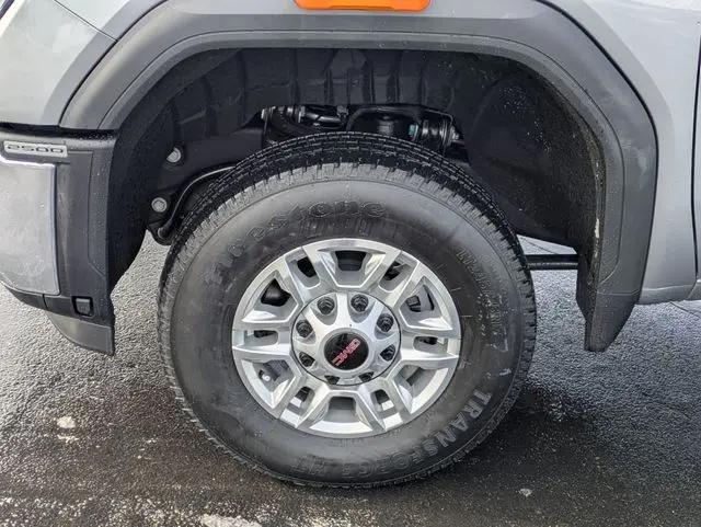 2026 GMC Sierra 2500HD Crew Cab, Standard Bed, SLE, 4WD