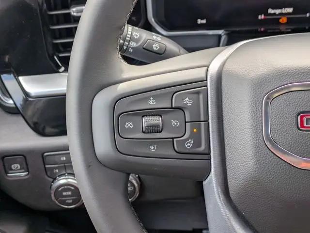 2026 GMC Sierra 2500HD Crew Cab, Standard Bed, SLE, 4WD