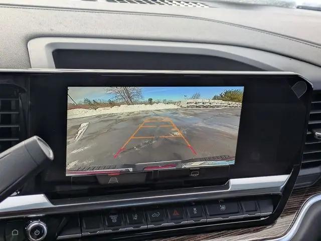 2026 GMC Sierra 2500HD Crew Cab, Standard Bed, SLE, 4WD
