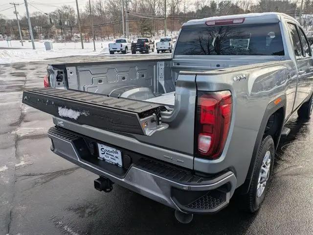 2026 GMC Sierra 2500HD Crew Cab, Standard Bed, SLE, 4WD