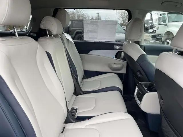 2026 Kia Carnival MPV EX