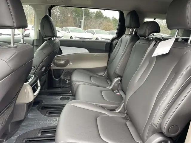 2026 Kia Carnival MPV EX