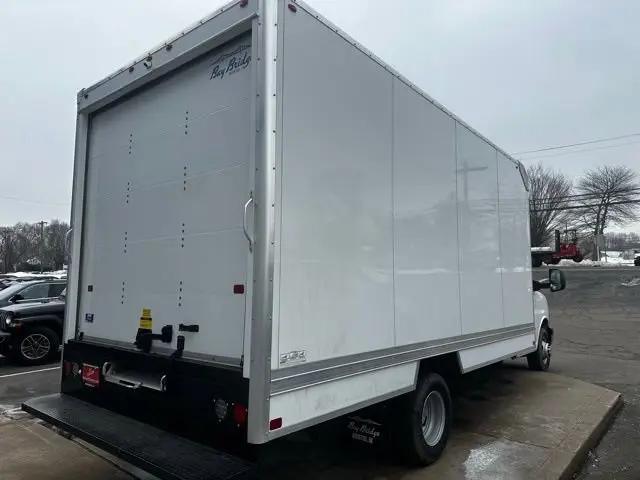 2025 Chevrolet Express Cutaway Work Van