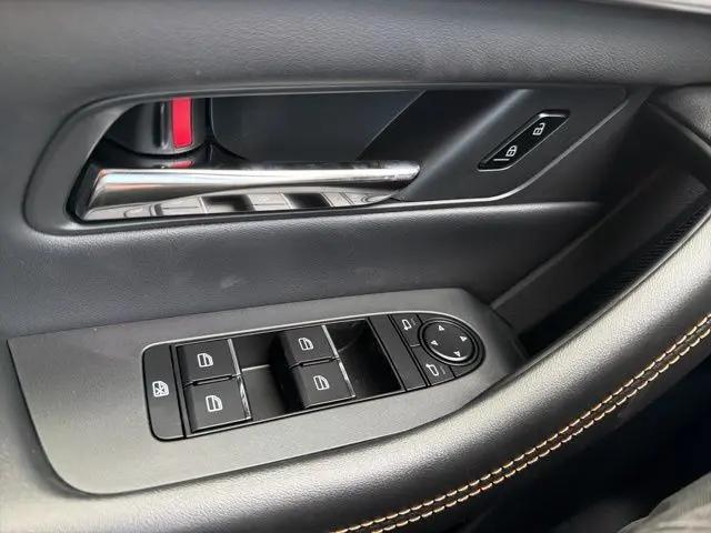 2026 Mazda X-90 3.3 Turbo Preferred