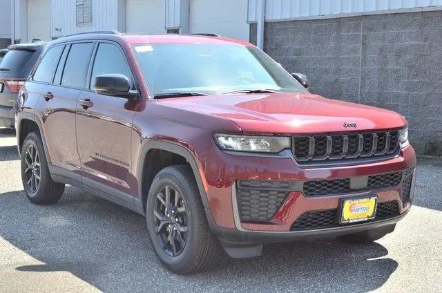 2026 Jeep Grand Cherokee Altitude 4x4