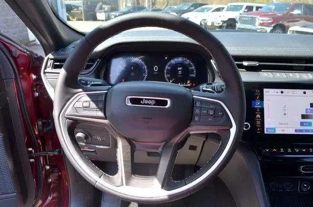 2026 Jeep Grand Cherokee Altitude 4x4