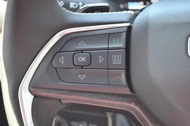 2026 Jeep Grand Cherokee Altitude 4x4