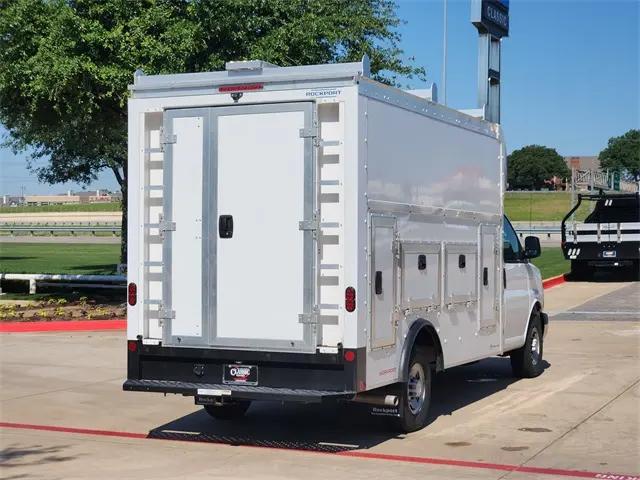 2025 Chevrolet Express Cutaway Work Van