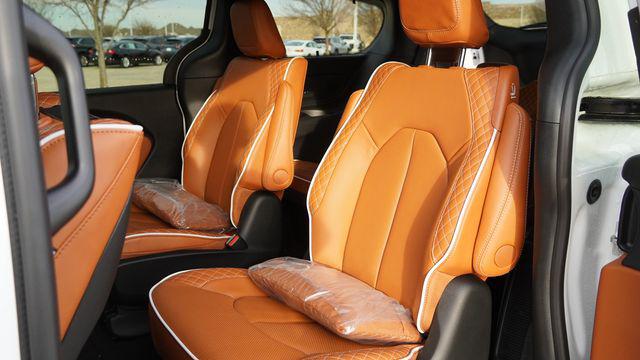 2026 Chrysler Pacifica Pinnacle