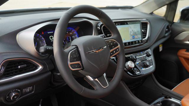 2026 Chrysler Pacifica Pinnacle