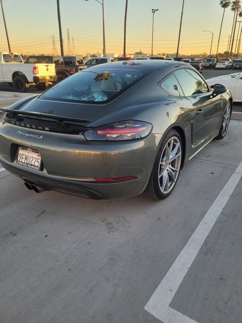 2022 Porsche 718 Cayman S