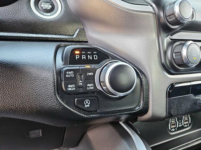 2020 Ram 1500 Big Horn Crew Cab 4x4 5'7" Box