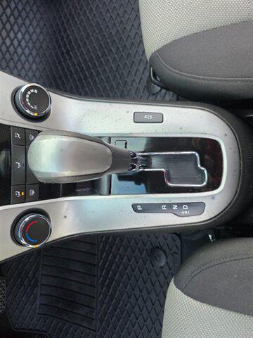 2013 Chevrolet Cruze LS Auto