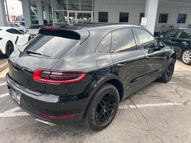 2018 Porsche Macan Base