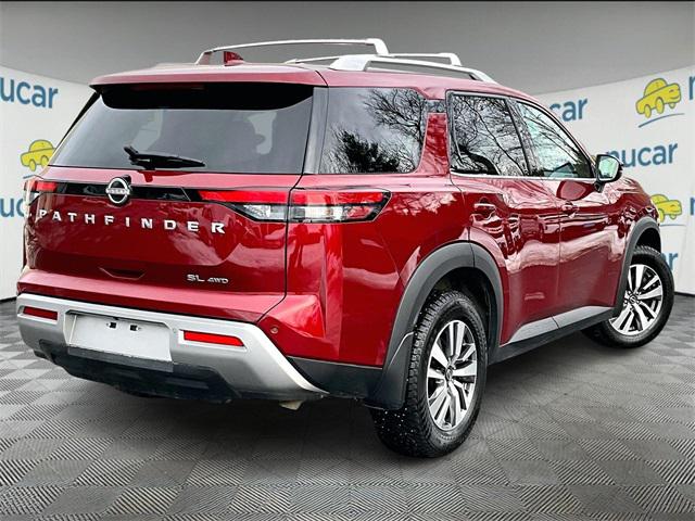 2023 Nissan Pathfinder SL 4WD