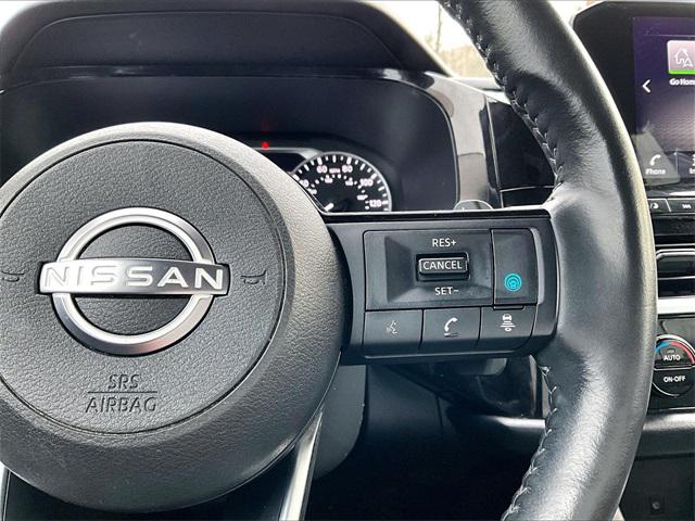 2023 Nissan Pathfinder SL 4WD