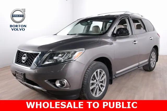 2013 Nissan Pathfinder SL for sale in Golden Valley, MN
