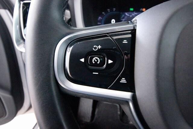 2023 Volvo S60 Recharge T8 Plus Dark Theme