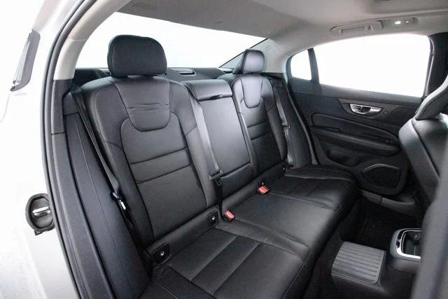 2023 Volvo S60 Recharge T8 Plus Dark Theme