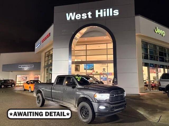 2019 RAM 3500 Laramie Crew Cab 4x4 8 Box