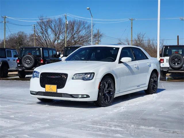 2023 Chrysler 300 300S