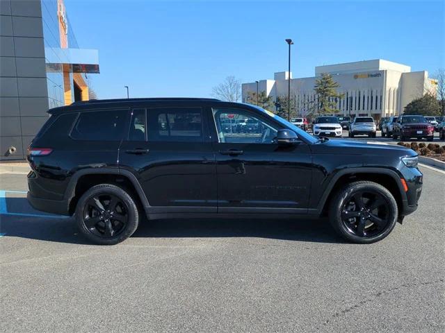 2023 Jeep Grand Cherokee L Limited 4x4 2023 Jeep Grand Cherokee L Limited 4x4