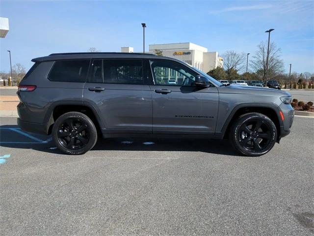 2023 Jeep Grand Cherokee L Altitude 4x4