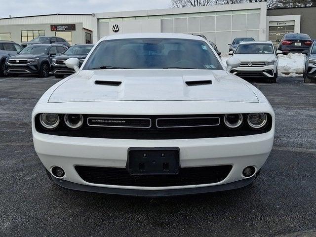 2015 Dodge Challenger SXT