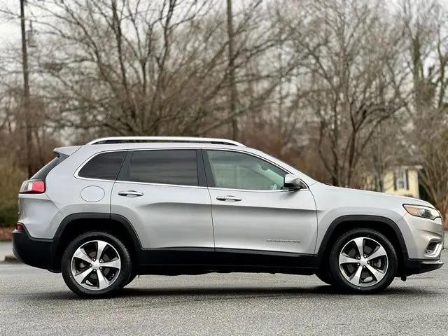 2019 Jeep Cherokee Limited FWD