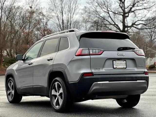 2019 Jeep Cherokee Limited FWD