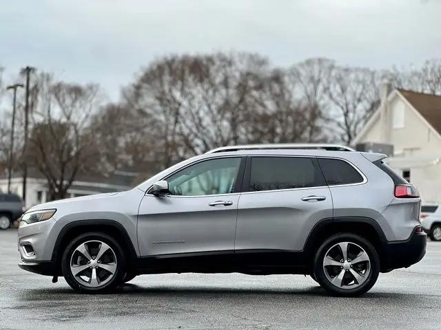 2019 Jeep Cherokee Limited FWD