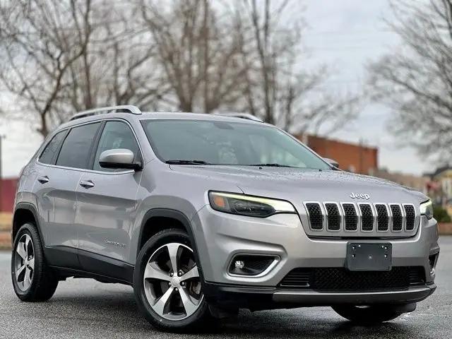 2019 Jeep Cherokee Limited FWD
