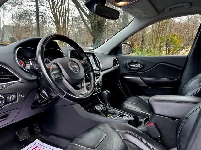 2019 Jeep Cherokee Limited FWD